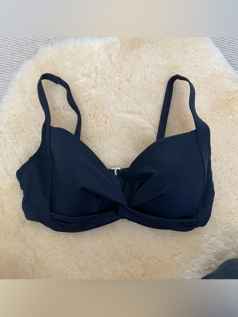Lands' End Black Bikini Top w/ Twist Front and Adjustable Straps Size Large 14 D